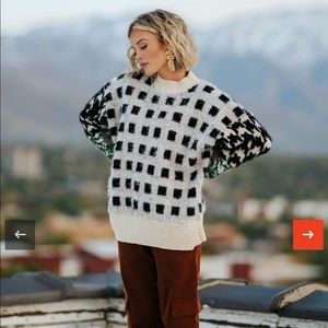 Clad and Cloth Symone Pattern Block Sweater -size small